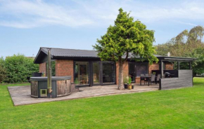 2 Bedroom Stunning Home In Vinderup